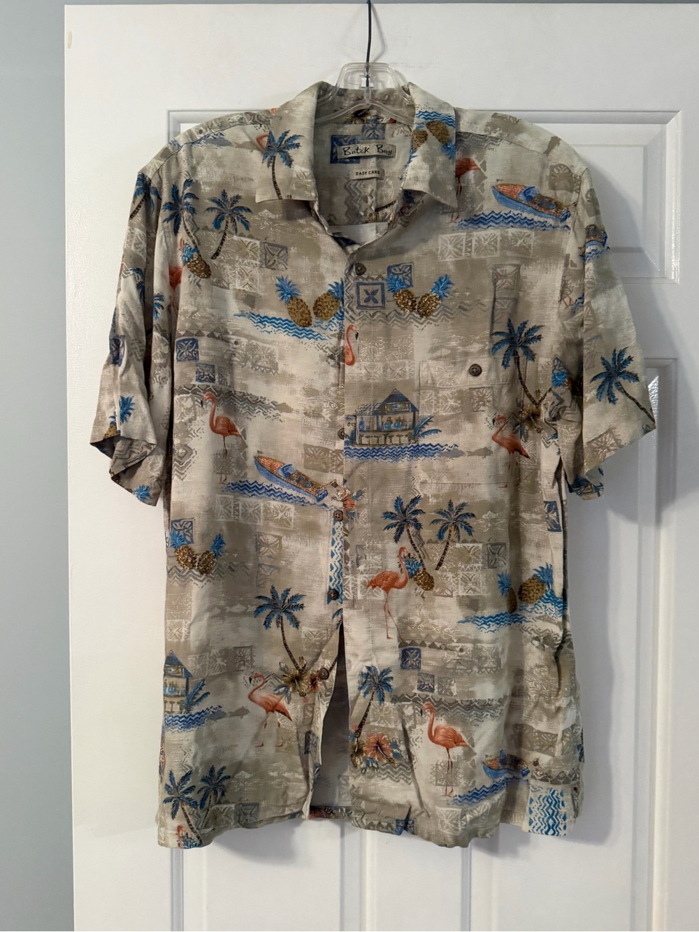 Beach Scene Short-Sleeve Button-Down Shirt - Beige Tropical Print